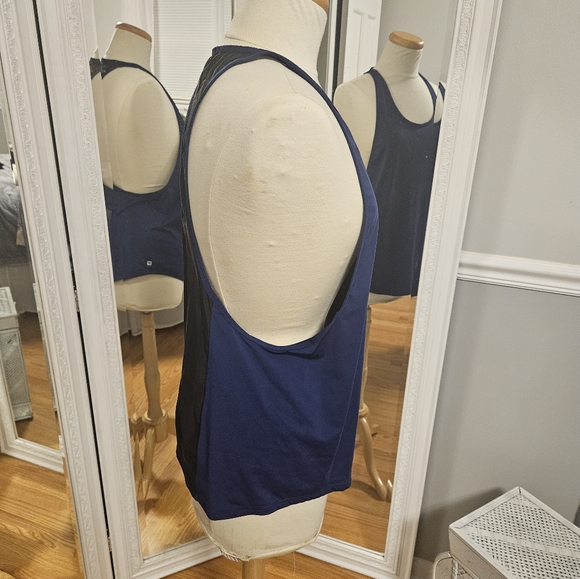 Fabletics Muscle Tank Top Royal Blue Size M - Picture 2 of 4